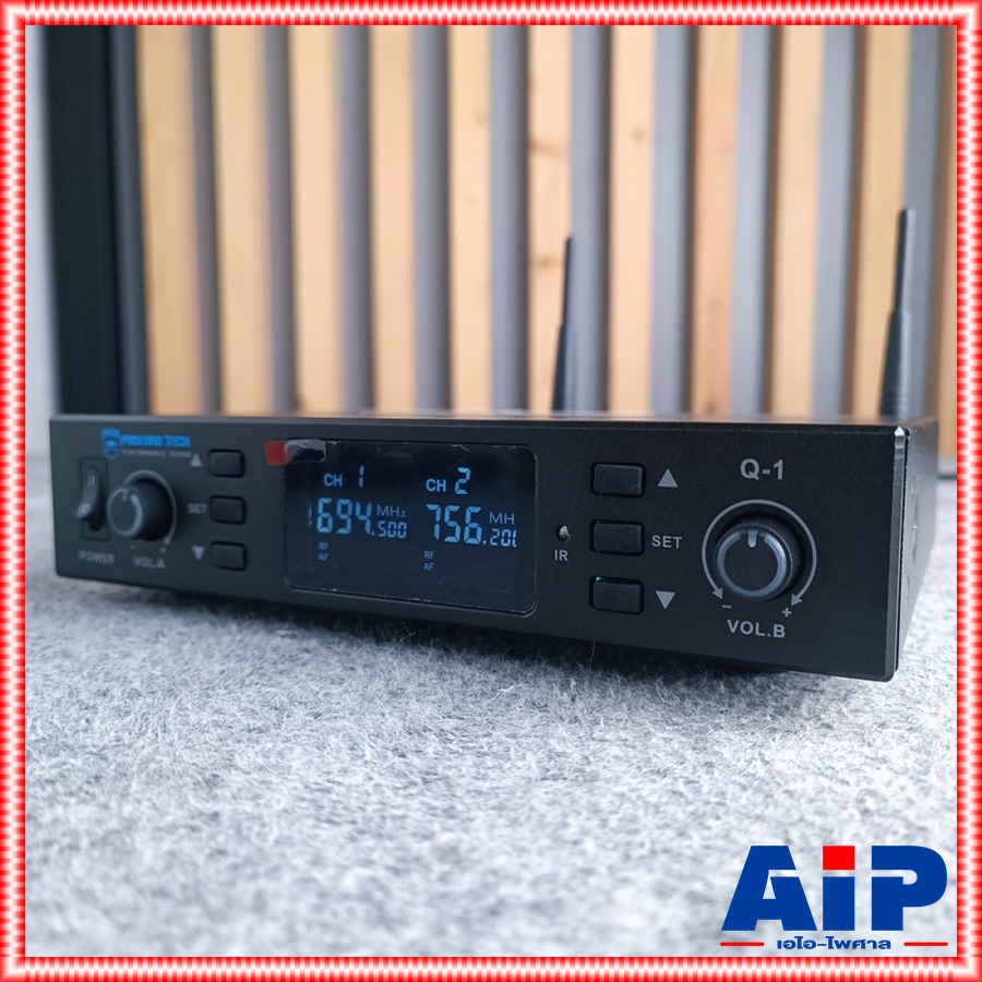 PROEUROTECH Q-1 ไมค์ลอย UHF รุ่นใหม่ ปรับความถี่ได้ ความถี่ใหม่ ปรับได้สูงสุดถึง 84 ช่อง เครื่องรับเล็ก มีกระเป๋า โปรยูโรเทค Q1 เอไอ-ไพศาล