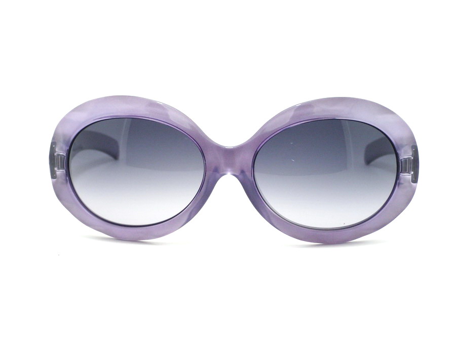 แว่นกันแดด Fendi สวยหรูสุดๆค่ะ ของแท้100%และถูกสุดๆ ส่งตรงจากUS.ค่ะ