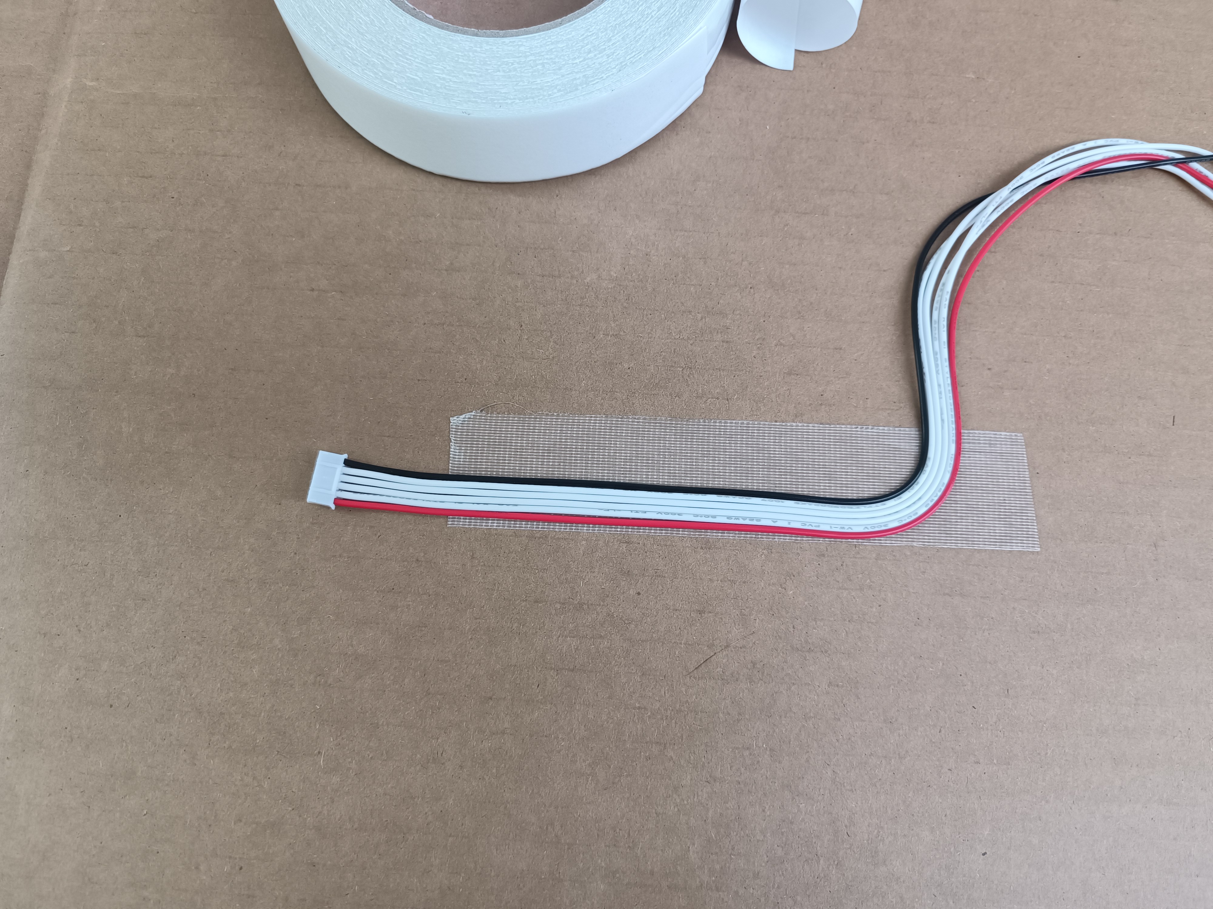 เทปใยสัปรด2หน้า สำหรับงานเดินสายBMS หรือใช้งานอื่นๆ สำหรับพื้นผิวเรียบ ความยาว 20 เมตร