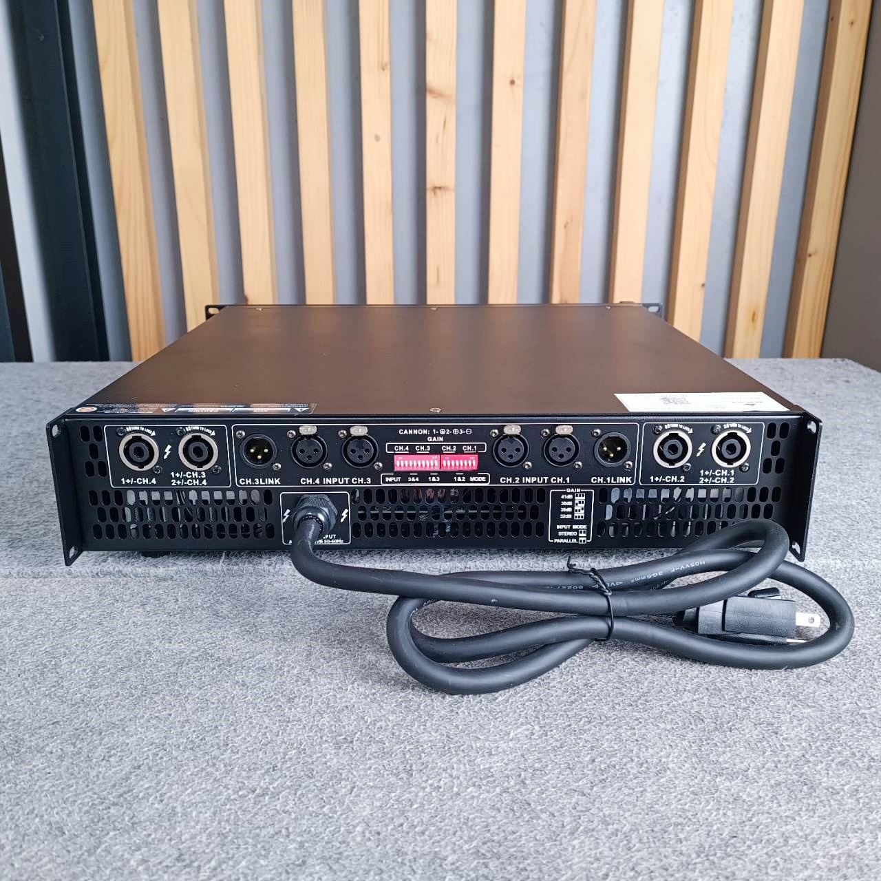 MICROTECH GM4-10000TD POWERAMP เพาเวอร์ แอมป์ ไมโครเทค รุ่น GM4 10000TD คลาส TD GM410000TD เอไอ-ไพศาล