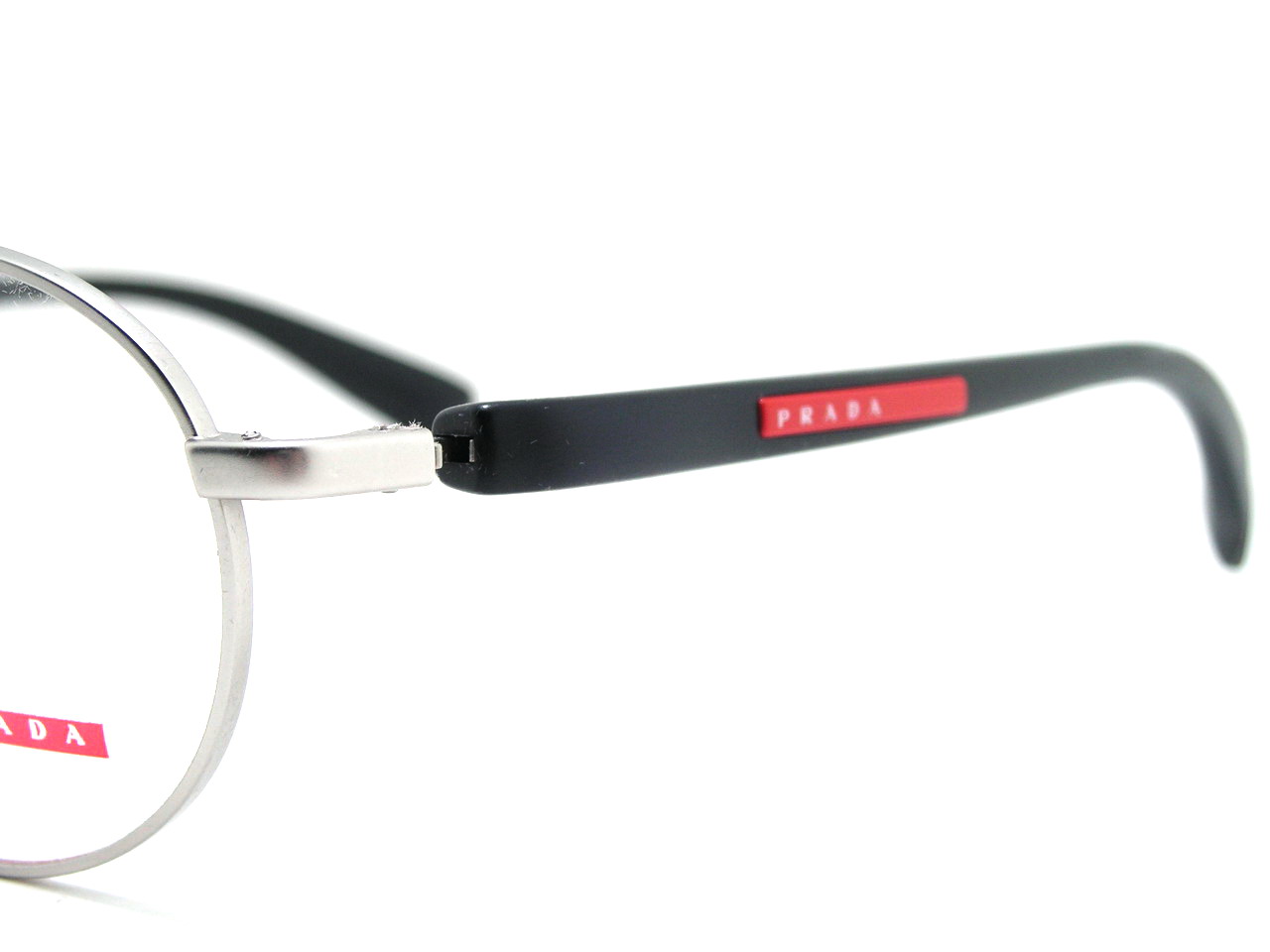 หมดแล้วค่ะ+++กรอบแว่นสายตา Prada Sport สวยสปอร์ตไฮโซสุดๆค่ะ ของแท้100%และถูกสุดๆ ส่งตรงจากUS.ค่ะ