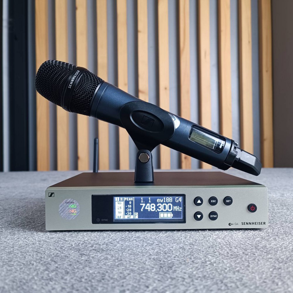 สินค้าใหม่ ลดล้างสต็อค SENNHEISER E100G4 MMD835 ไมค์ลอย EW 100 G4-835-TH EW 100 G4 835 TH ชุดไมค์ลอยเดี่ยวแบบมือถือ ย่าน UHF เอไอ-ไพศาล
