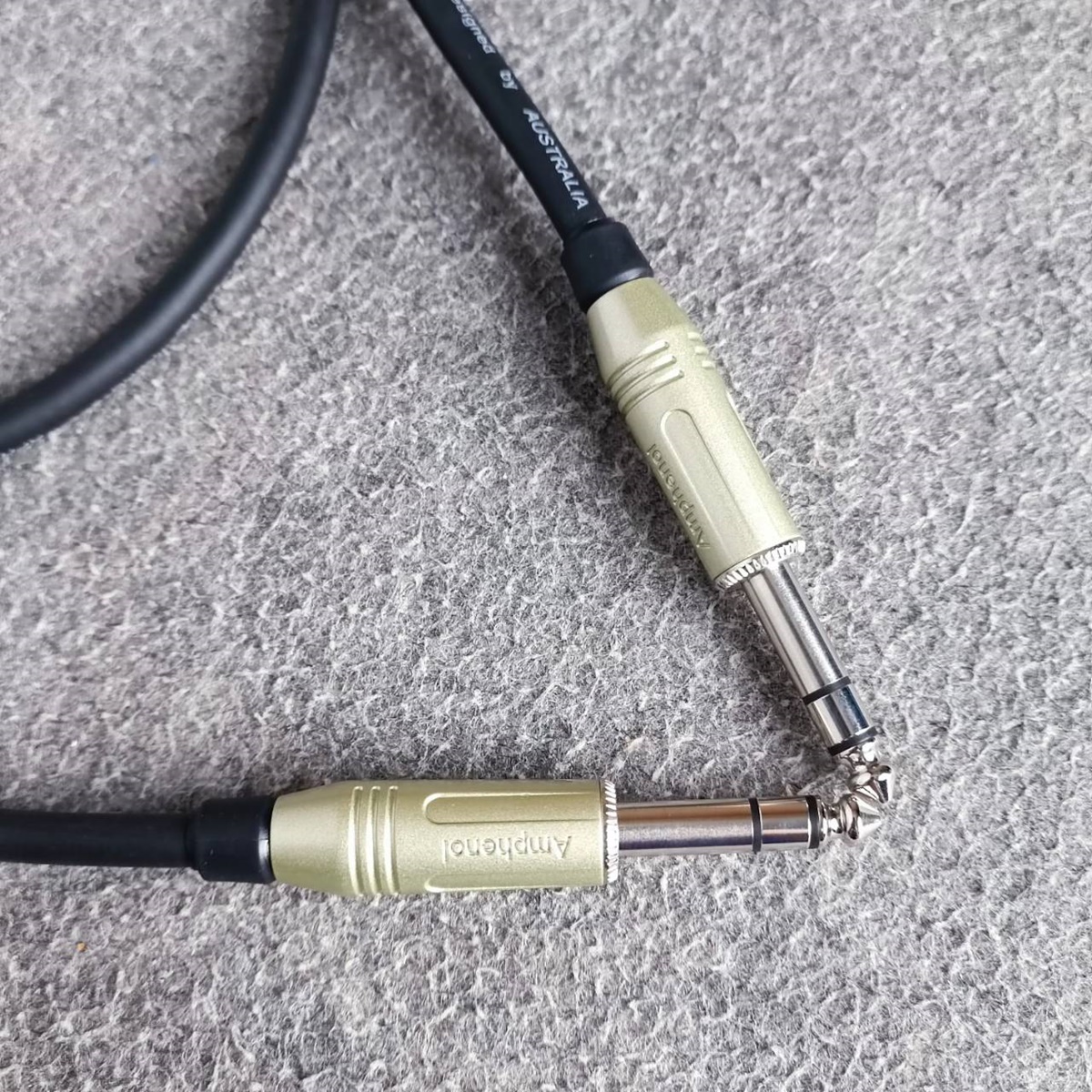 ยาว1เมตร AMPHENOL สาย PHONE STEREO หัวท้าย 1เมตร CA31-31-C-001 สายTRSหัวท้าย สายแจ็คไมค์สเตอริโอ สายสัญญาณสำเร็จรูป เอไอ-ไพศาล