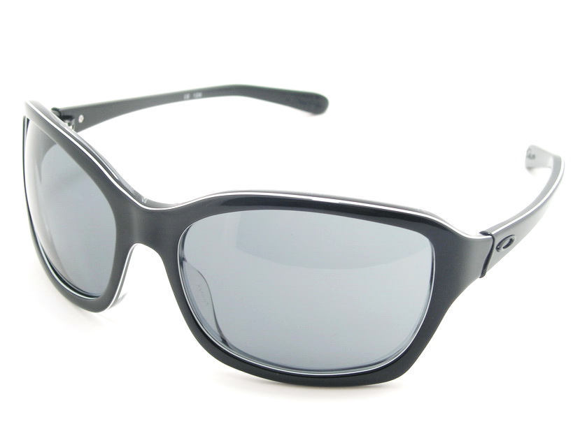 แว่นกันแดด Oakley Taken สี Ghost สวยมากมาย ของแท้และถูกที่สุด ส่งตรงจากUS.ค่ะ
