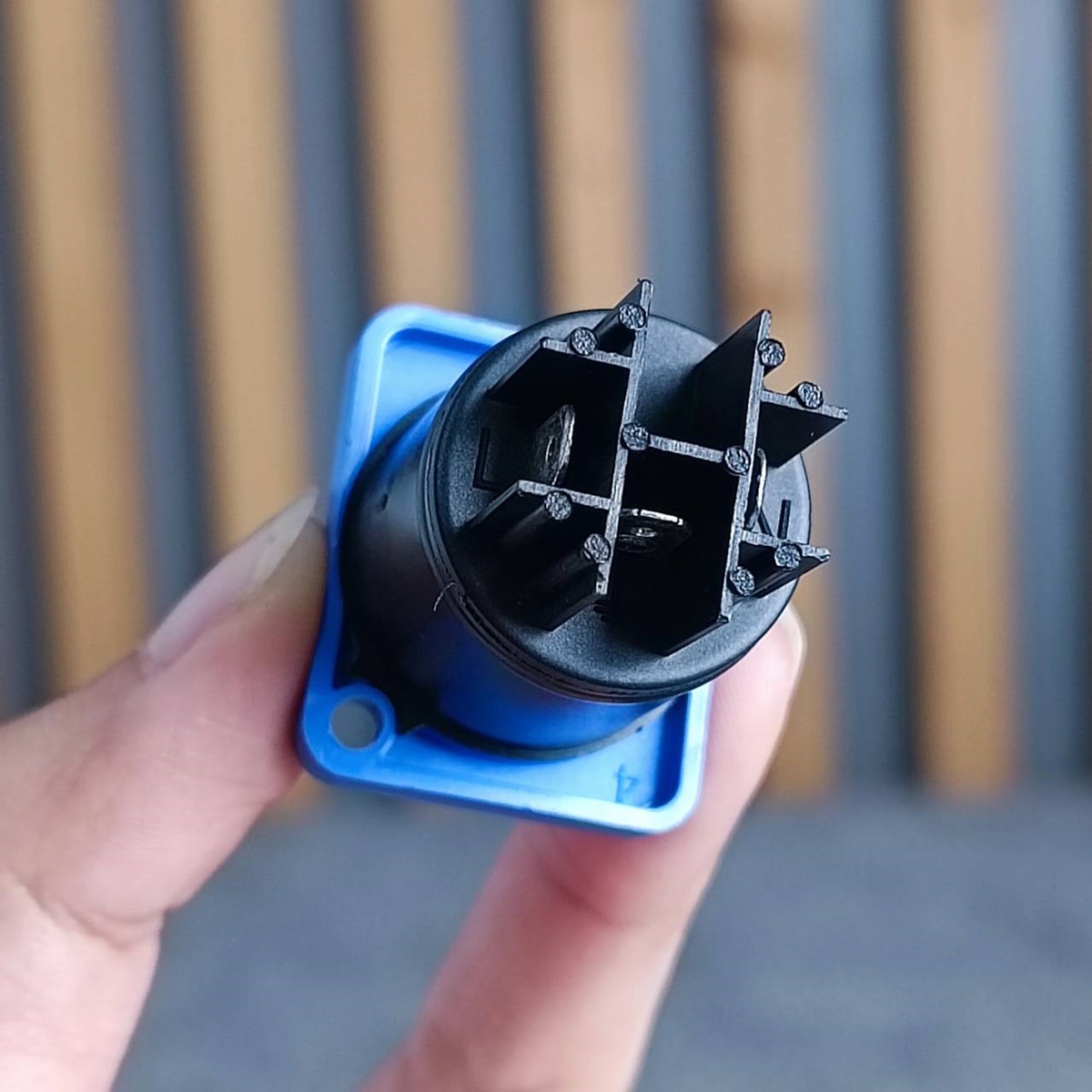 LIDGE LS-3MPA J.ACตัวเมีย ปลั๊กไฟตัวเมีย ปลั๊กตัวเมีย ติดแท่น LS3MPA AC ตัวเมีย ขนาด 20A แบบ A-type (กันน้ำ) เอไอ-ไพศาล