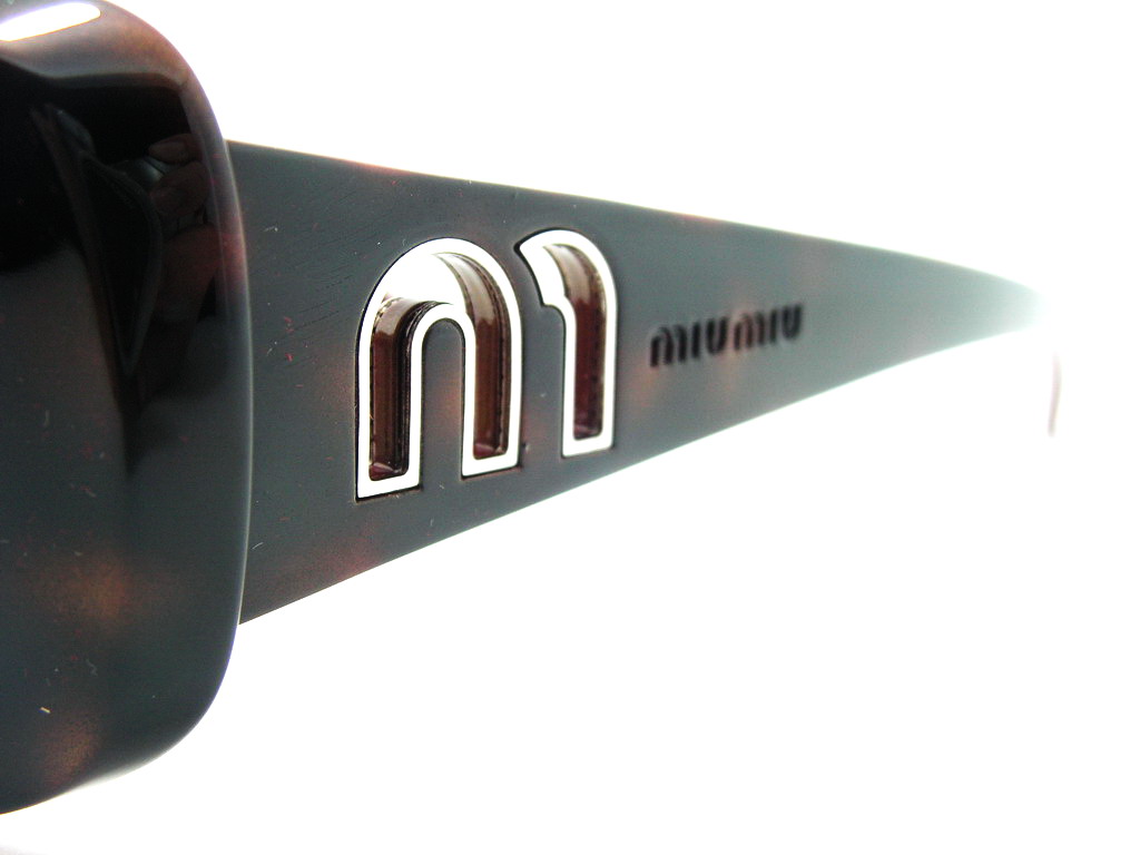 หมดแล้วค่ะ+++แว่นกันแดด MIU MIU สวยและเก๋มากมากค่ะ ของแท้100%และถูกสุดๆ ส่งตรงจากUS.ค่ะ