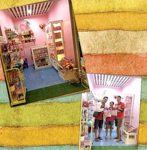ร้าน " สกาวบิวตี้ " ของพี่สกาวรัตน์ โลตัสศรีนคริทร์ ค่ะ ♥♥♥