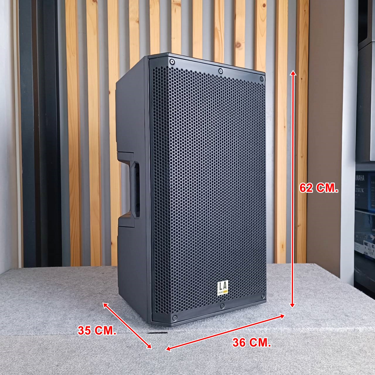 LINEAR AUDIO LA-30A V2 ตู้ลำโพง ACTIVE 12นิ้ว ตู้ลำโพง ACTIVE 12นิ้ว ผู้นำเข้าเดียวกับ MARANI ลำโพงแอคทีฟ ลำโพง เสียงกลาง ลำโพงมีเเอมป์ในตัว ผู้นำเข้าเดียวกับ MARANI LA 30A LA30A V2 เอไอ-ไพศาล