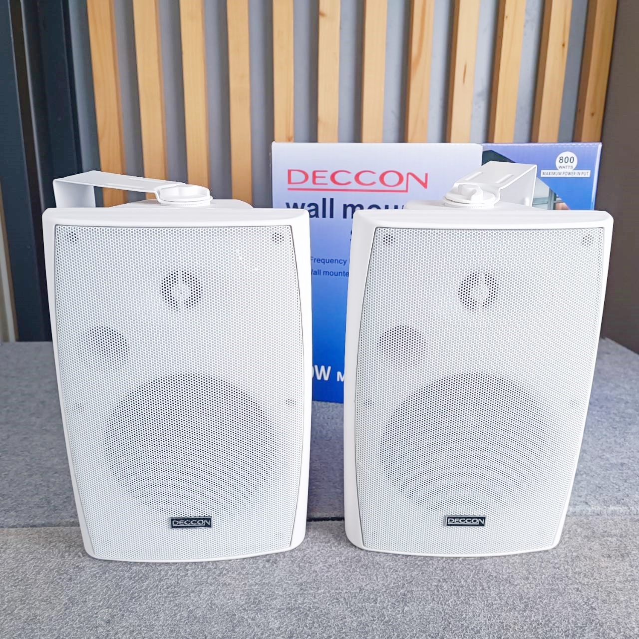 1 คู่ สีขาว DECCON sern-65W ตู้ลำโพงแขวน 6นิ้ว sern65W sern 65W ตู้ ลำโพง แขวนผนัง sern65 เอไอ-ไพศาล