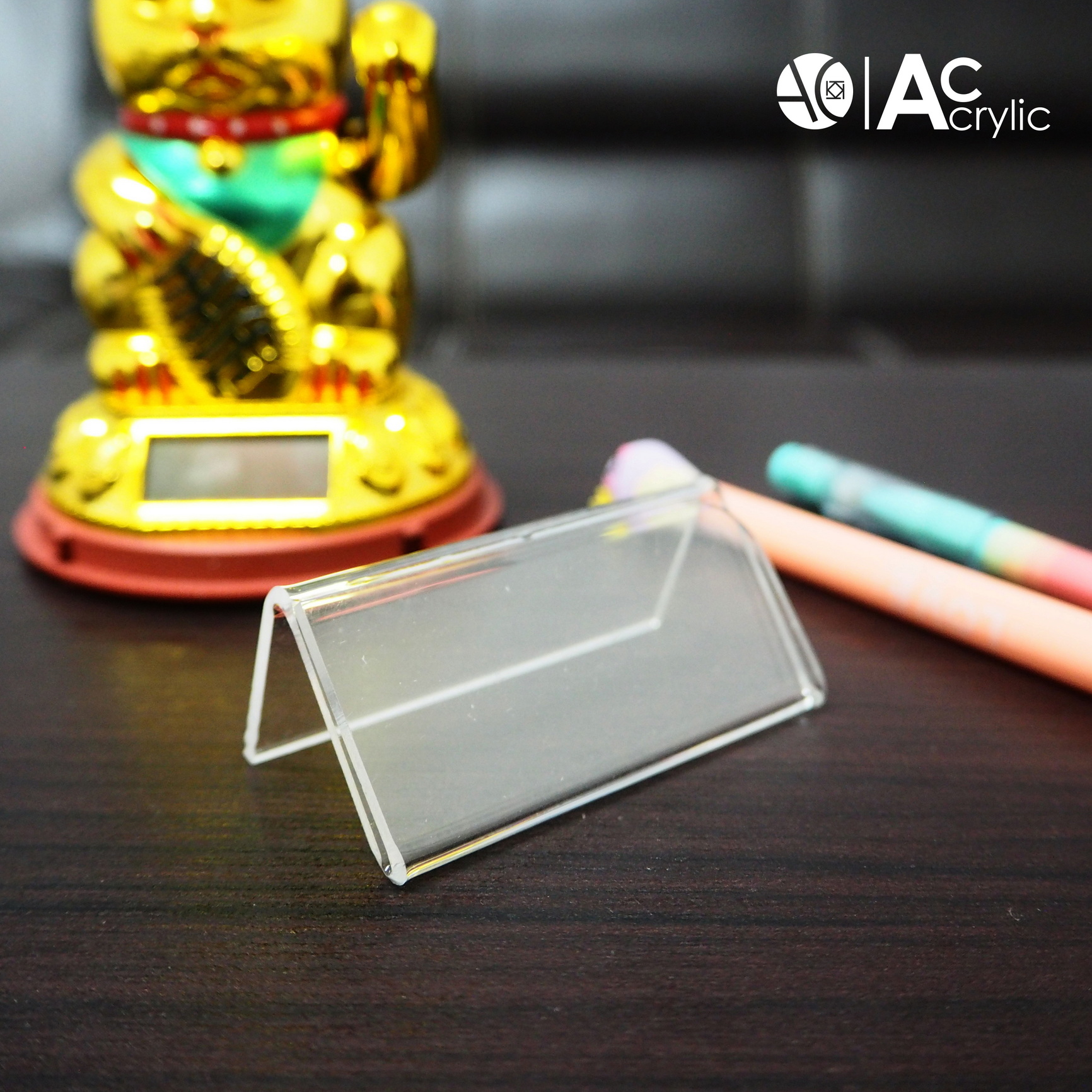 ป้ายตั้งโต๊ะ ป้ายอะคริลิค 6.5x2.5cm. ป้ายอะคริลิค ป้ายราคา หรือ โฆษณาอื่นๆ (6.5V)