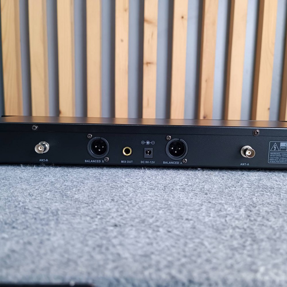 TADA UR-260D ไมค์ลอยคู่ ไมค์ลอยมือถือคู่UHF มีกระเป๋า ไมค์ลอย ไมค์คาราโอเกะ WIRELESS MICROPHONE ธาดา TA DA UR 260D TA-DA UR260D เอไอ-ไพศาล