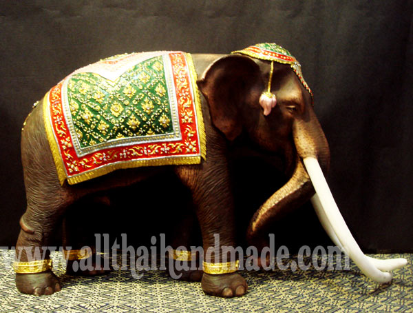 ช้างทรงเครื่อง ผลิตภัณหินอ่อนผสมเรซิ่น ขนาด 3L 14*10"(ไม่มีกรอบครอบ) งานพรีเมี่ยม ของที่ระลึก