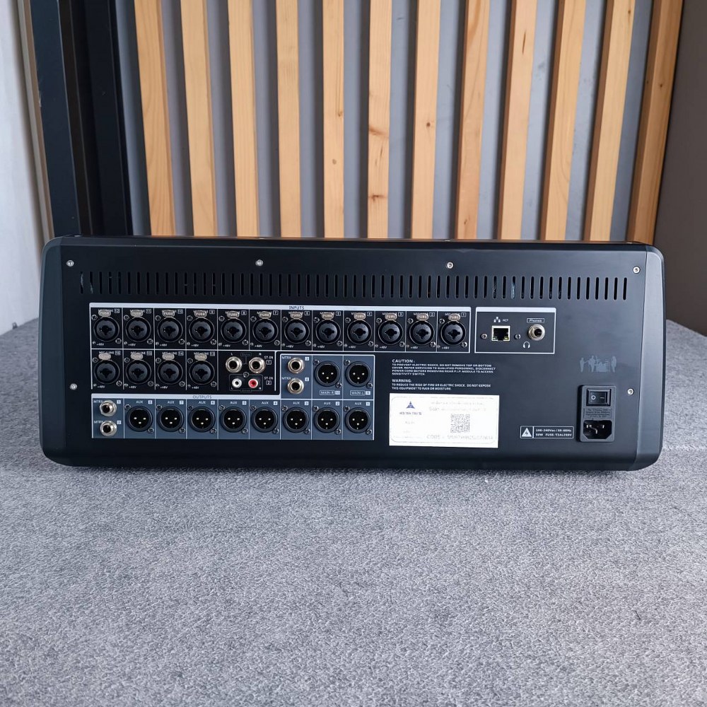 MICROTECH TQ-22 MIXER DIGITAL TQ 22 TQ22 ดิจิตอลมิกเซอร์ 16 อินพุต 8 Aux มีจอแบบสัมผัส เอไอ-ไพศาล