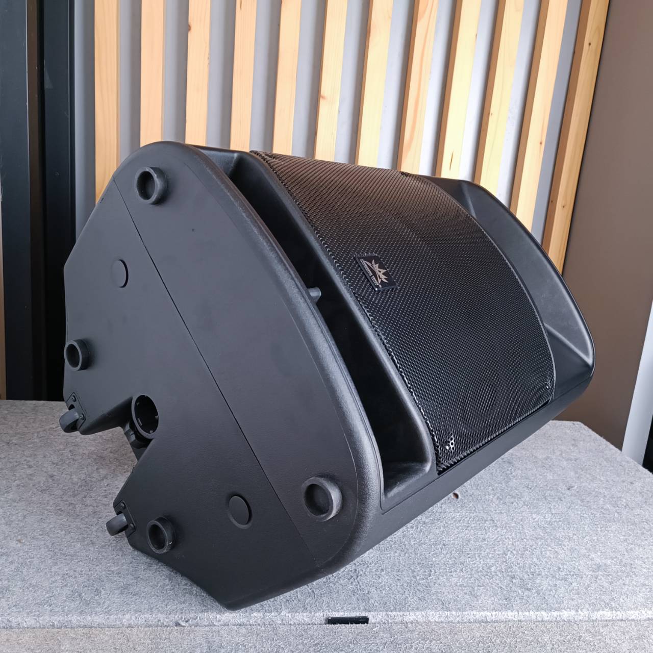 PROEUROTECH BY-15 ตู้ลำโพง15นิ้ว ตู้ลำโพง 15" ตู้ลำโพงพลาสติก ABS ขนาด 15 นิ้ว โปรยูโรเทค ตู้ลำโพง Passive สีดำ BY 15 BY15 เอไอ-ไพศาล