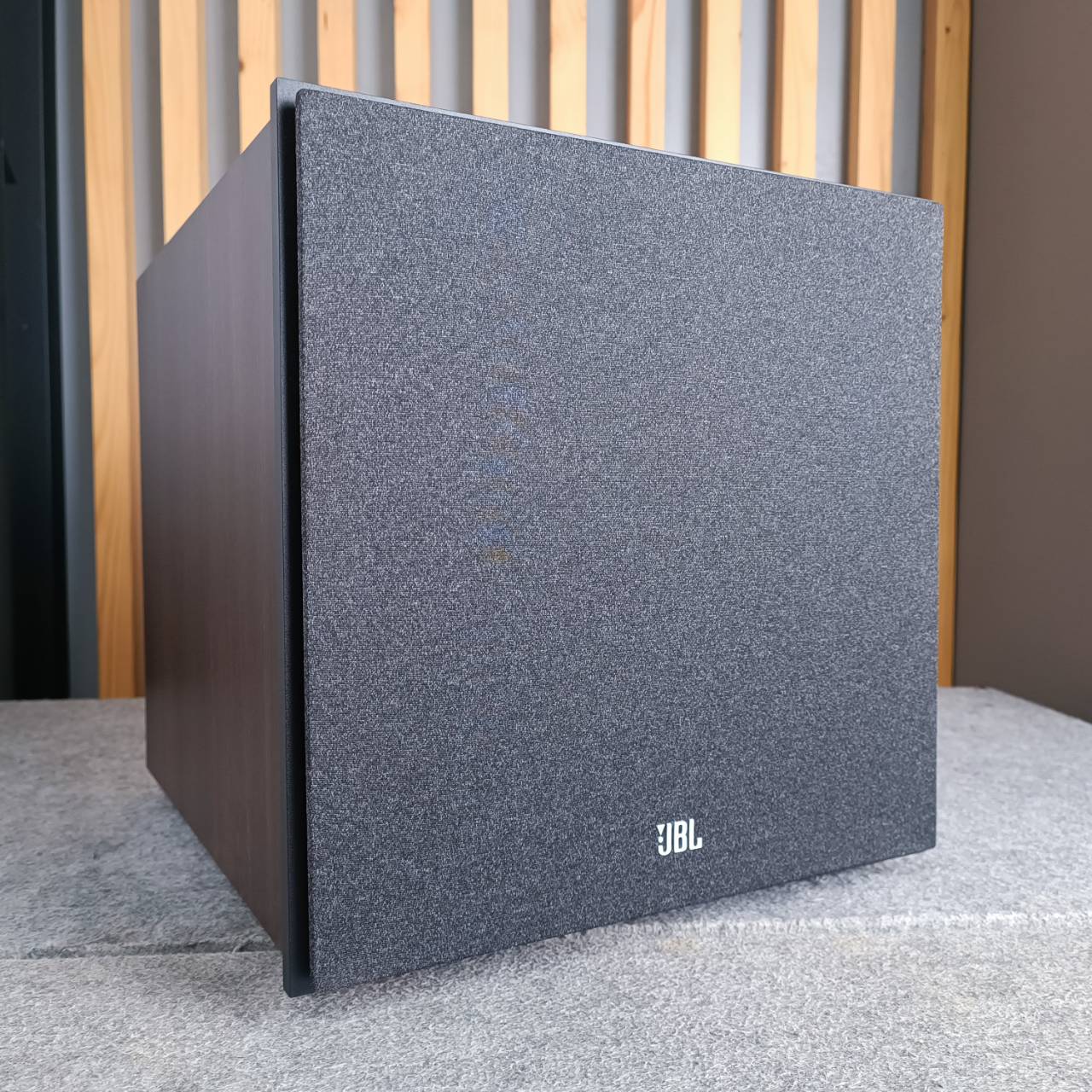 JBL JBL200PBLKAS ซับ10นิ้ว Stage 200P ซับวูฟเฟอร์พาวเวอร์ 10 นิ้ว ลำโพงซับ ซับเบส Stage-200P Stage200P เอไอ- ไพศาล