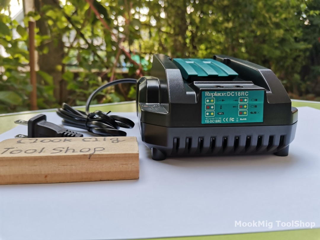 ที่ชาร์จแบต Makita มากีต้า 14.4V-18V 3A ชาร์จเร็ว ขนาดเล็ก สำหรับพกพา งานเทียบนะครับ