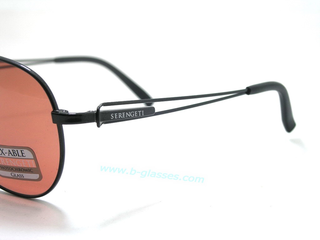 S แว่นกันแดด Serengeti (Photochromic) พิเศษสุดๆเลนส์เปลี่ยนสีตามแสง ของแท้100%และถูกสุดๆ ส่งตรงจากUS.ค่ะ