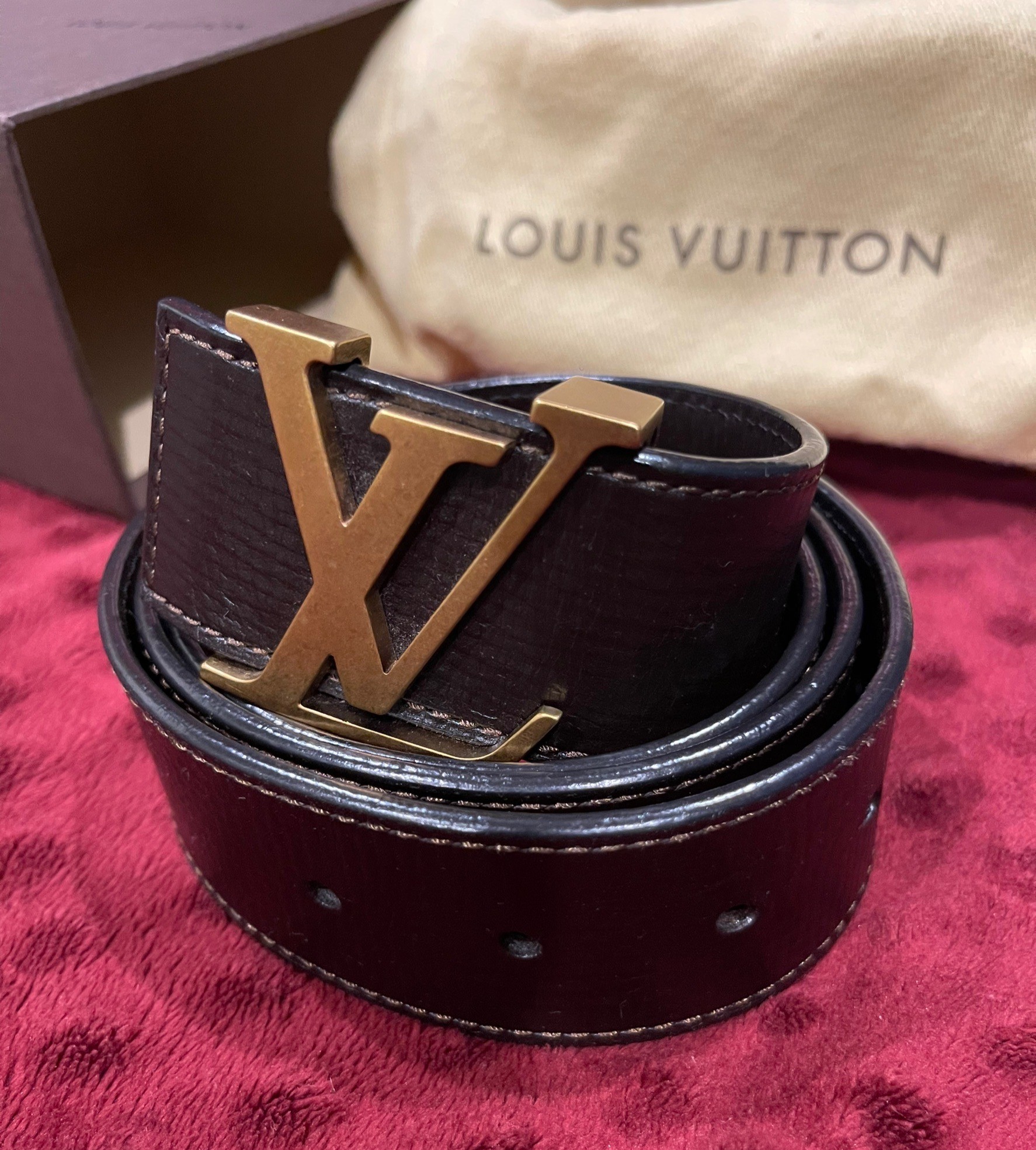 เข็มขัด Louis Vuitton รุ่น Utah Suntulle LV Initial Belt หนังวัวกระทิง Rare items ขนาด 90 CM