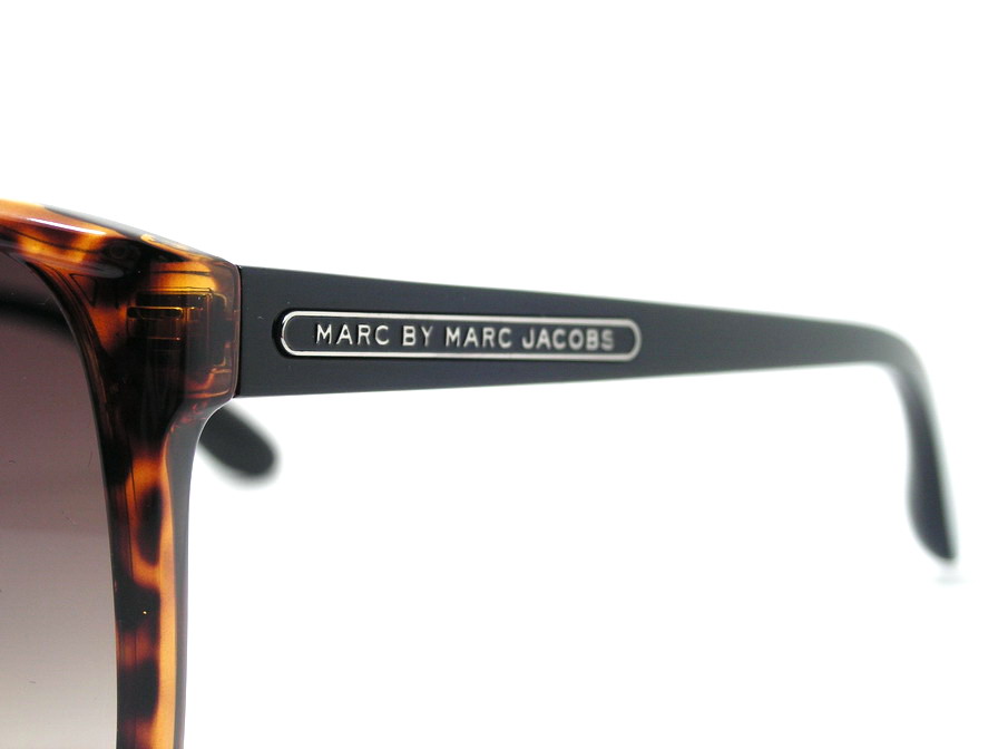 หมดแล้วค่ะ+++แว่นกันแดด Marc Jacobs !!!ไฮโซมากมายค่ะ ของแท้100%และถูกสุดๆ ส่งตรงจากUS.ค่ะ