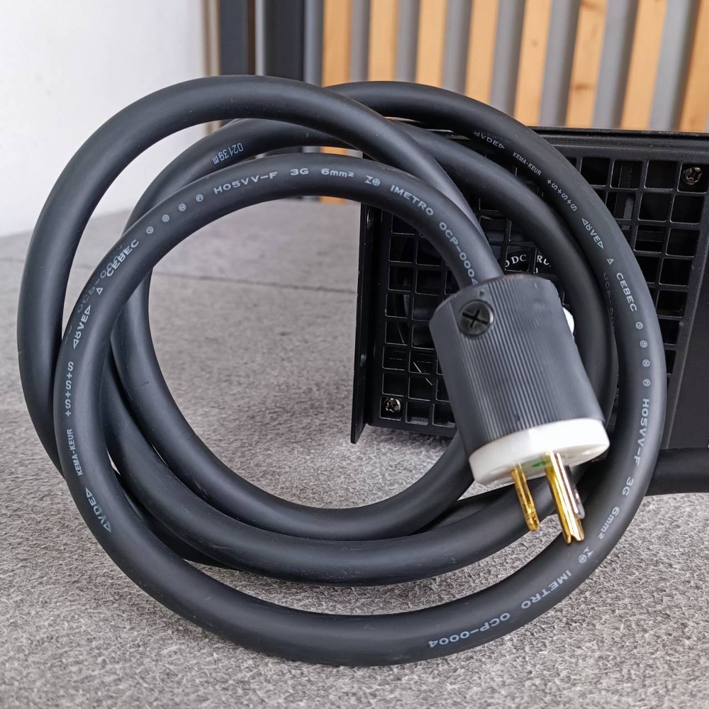 PROEUROTECH I-2400B POWERAMP เพาเวอร์แอมป์ 2 แชนแนล กำลังขับ 2400 วัตต์ที่ 8 โอห์ม I 2400B I2400B เอไอ-ไพศาล