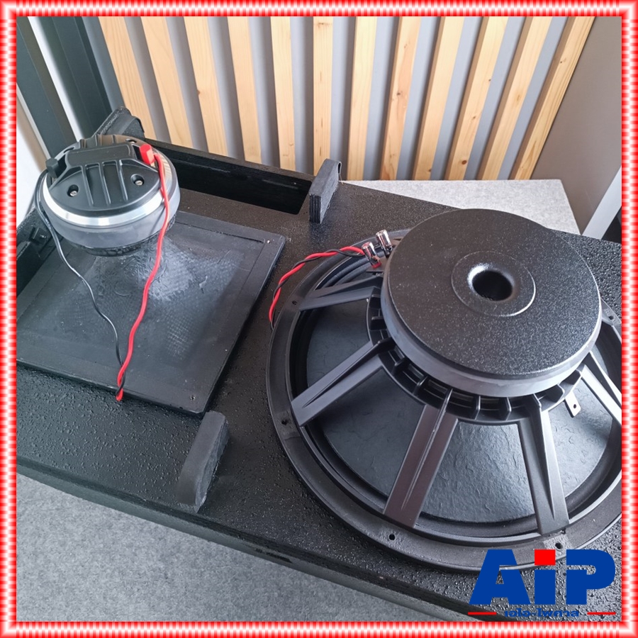 1ใบ PROEUROTECH Q-15S ตู้ลำโพง 15 นิ้ว 2ทาง รุ่นใหม่ ตู้ลำโพง Passive โปรยูโรเทค รองรับกำลังขับ 400 วัตต์ Q 15 S Q15S เอไอ-ไพศาล