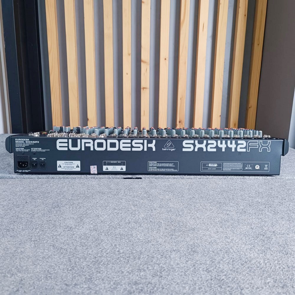 BEHRINGER SX-2442FX mixer มิกเซอร์อนาล็อก ช่องเสียบไมค์ 16 ช่อง มอนิเตอร์ 2 Aux SX 2442FX มิกเซอร์ SX2442FX เอไอ-ไพศาล