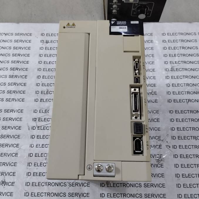 SGDV-200AE1A SERVO DRIVE "YASKAWA"
