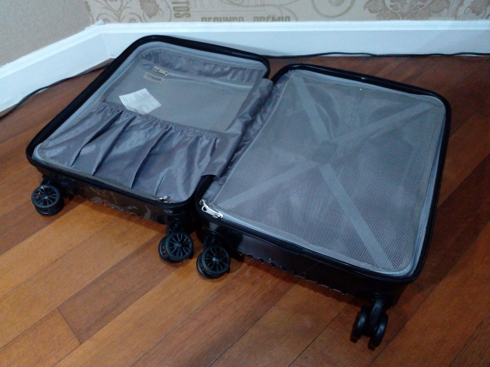 กระเป๋าเดินทาง Forest Walk รุ่น - ขนาด 20"