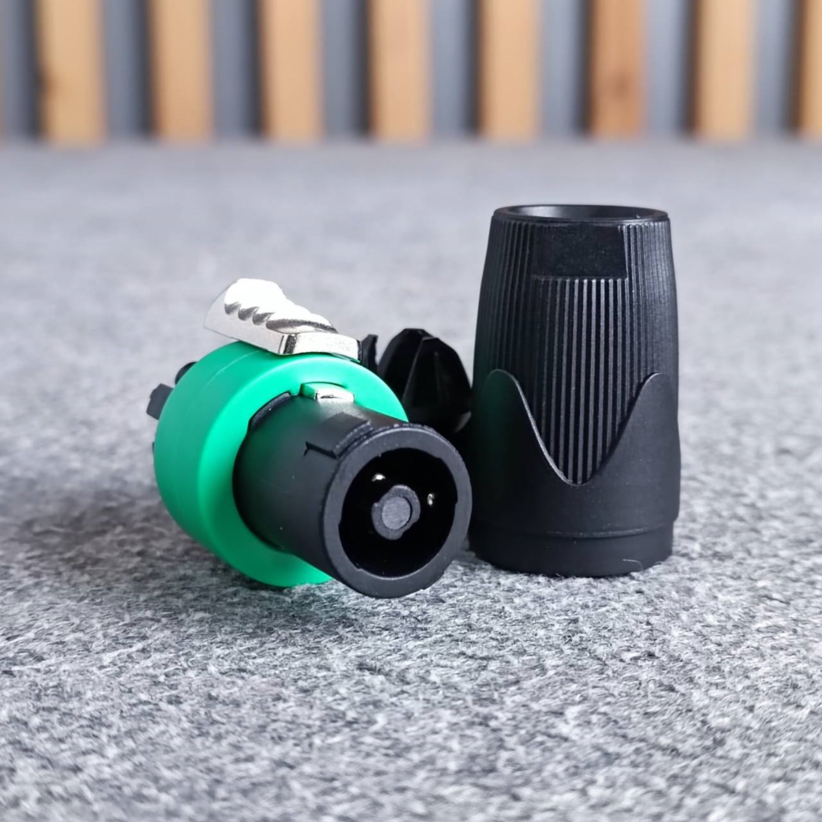 1อัน สีเขียว KANE COPPER2 speakon ตัวผู้ สีเขียว ปลั๊กสเปคคอน 4ขั้ว สเปคคอนตัวผู้ สเปคคอนตู้ลำโพง เอไอ-ไพศาล