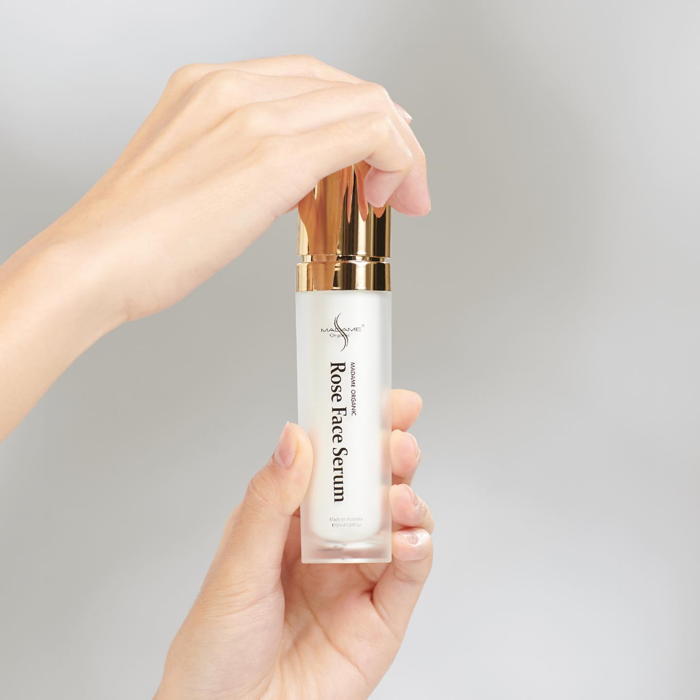 มาดามออร์แกนิก โรสเฟสเซรั่ม (เซรั่มหน้าเด็ก) ขนาด 30 ml.