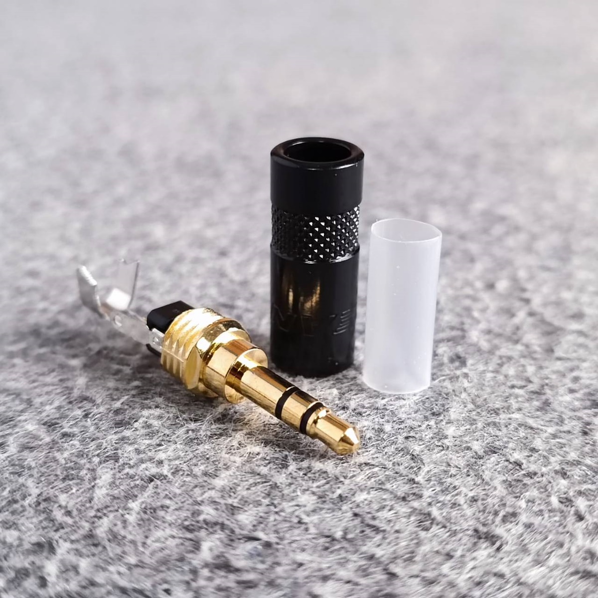 REAN TR-ST NYS-231L-BG แจ็คสเตอริโอ3.5mm NEUTRIK TR-STตัวผู้ AUX แจ็คหูฟัง เอไอ-ไพศาล