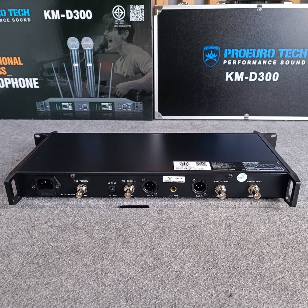 PROEUROTECH KM-D300 ไมค์ลอย UHF 4เสา ไมโครโฟน Wireless UHF ไมโครโฟนไร้สาย ไมค์ลอยคู่มือถือ โปรยูโรเทค KM D300 KMD300 เอไอ-ไพศาล