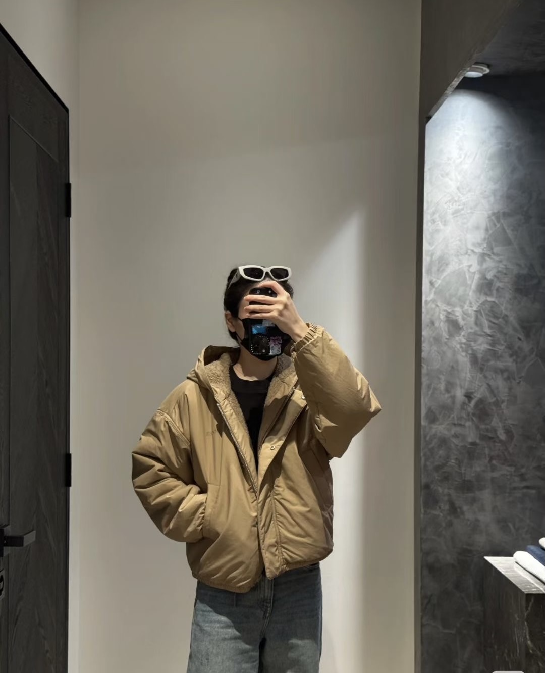 เสื้อกันหนาวมีฮู้ดใส่ได้ 2 ด้าน Canada Goose Women's Alberni Reversible Fleece Bomber Jacket มี 3 สี สินค้าใหม่ ของแท้