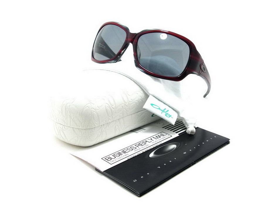 แว่นกันแดด Oakley Script สี Cherry on Top สวยมากมายค่ะ ของแท้และถูกที่สุด ส่งตรงจากUS.ค่ะ