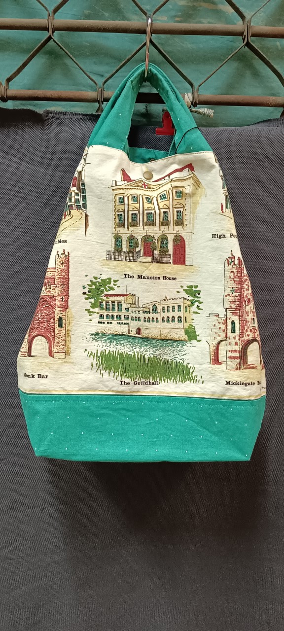 กระเป๋าผ้า TEA TOWEL (คล้องแขน)