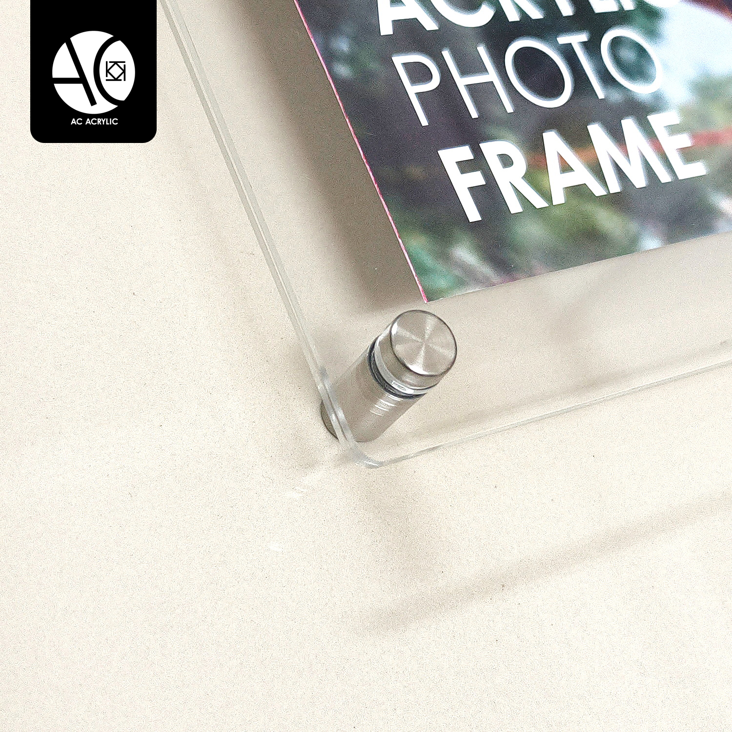 ป้ายอะคริลิคติดผนัง กรอบรูปอะคริลิค A5 พร้อมหมุด แถมน๊อตและพุก (FW5)