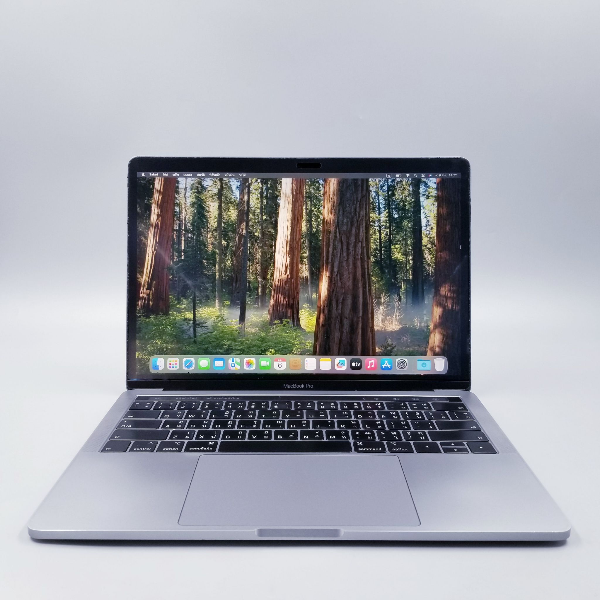 💎 MacBook Pro 13" 2018 Four Thunderbolt 3 ports SpaceGray 💎 💖 #มาแล้ว #MBP 2018 Touch Bar พร้อมเซ็นเซอร์ Touch ID ในตัว ราคาสุดคุ้ม 💖