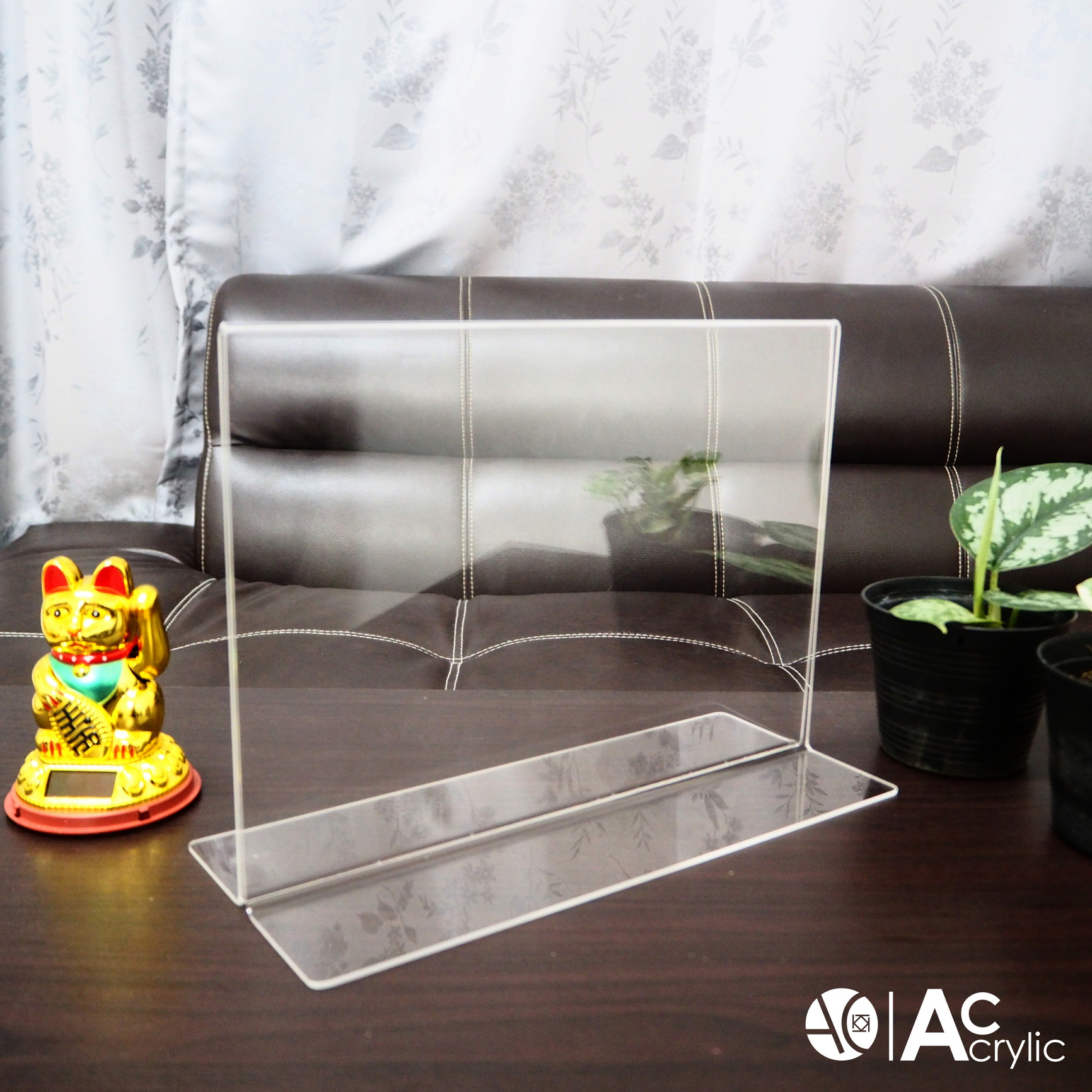 ป้ายตั้งโต๊ะ ป้ายอะคริลิค A4 แนวนอน 30x21 cm อะคริลิค โชว์กระดาษ 2 ด้าน ทรง T Acrylic (A4L2P)