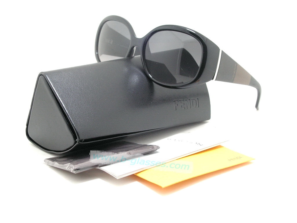 S แว่นกันแดด Fendi สวยหรูสุดๆค่ะ ของแท้100%และถูกสุดๆ ส่งตรงจากUS.ค่ะ