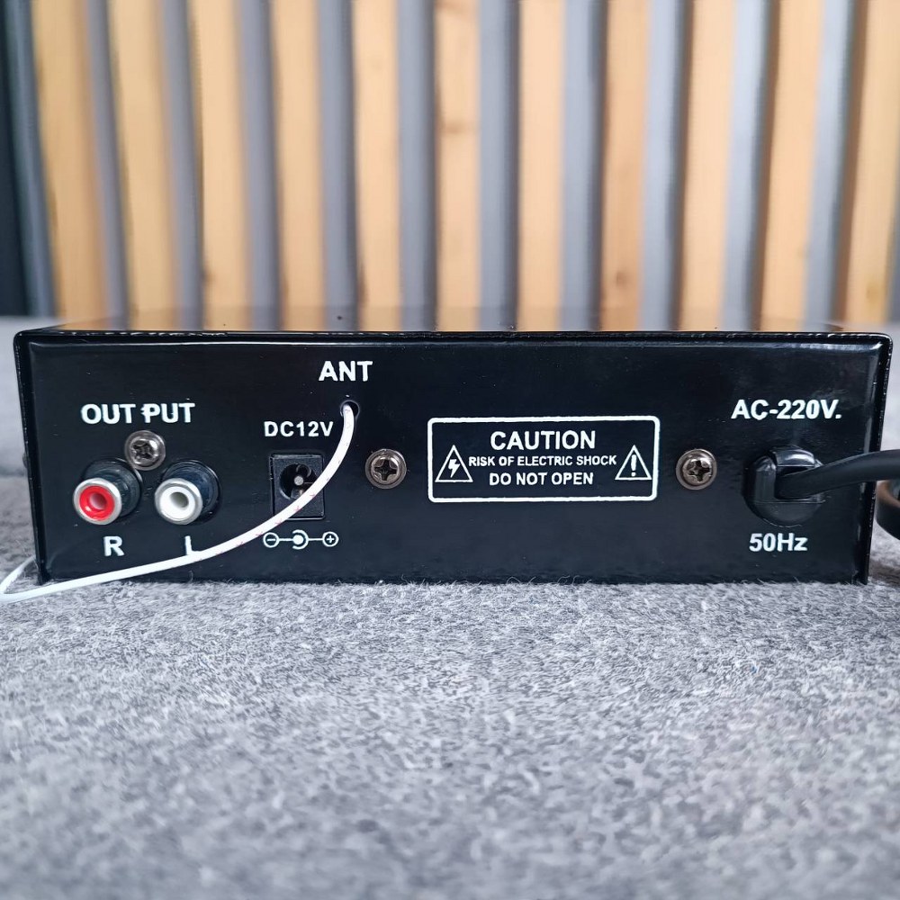 KINGWA BT-12 เครื่องอ่านUSB บูลทูธ พร้อมรีโมทใช้ได้ทั้งไฟบ้าน และไฟรถ12V AC/DC เครื่องเล่น KING WA BT 12 BT12 เอไอ-ไพศาล