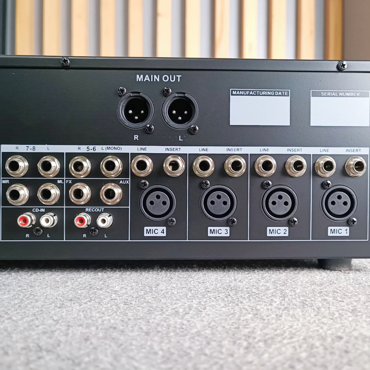 NTS VZ-802 MIXER แบบใส่RACK เอ็นทีเอส เครื่องปรับแต่งเสียง มิกเซอร์ มิกเซอร์อนาล็อก VZ 802 VZ802 เอไอ-ไพศาล