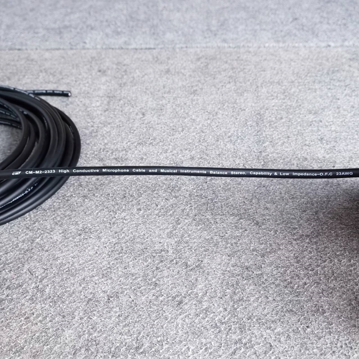 สีดำ ขด20เมตร CM สายไมค์สเตอริโอ 6mm M2-2323 สายไมค์ST 23AWG M2 2323 สายสัญญาณ ST สายไมค์CM สายไมค์ 6mm เอไอ-ไพศาล