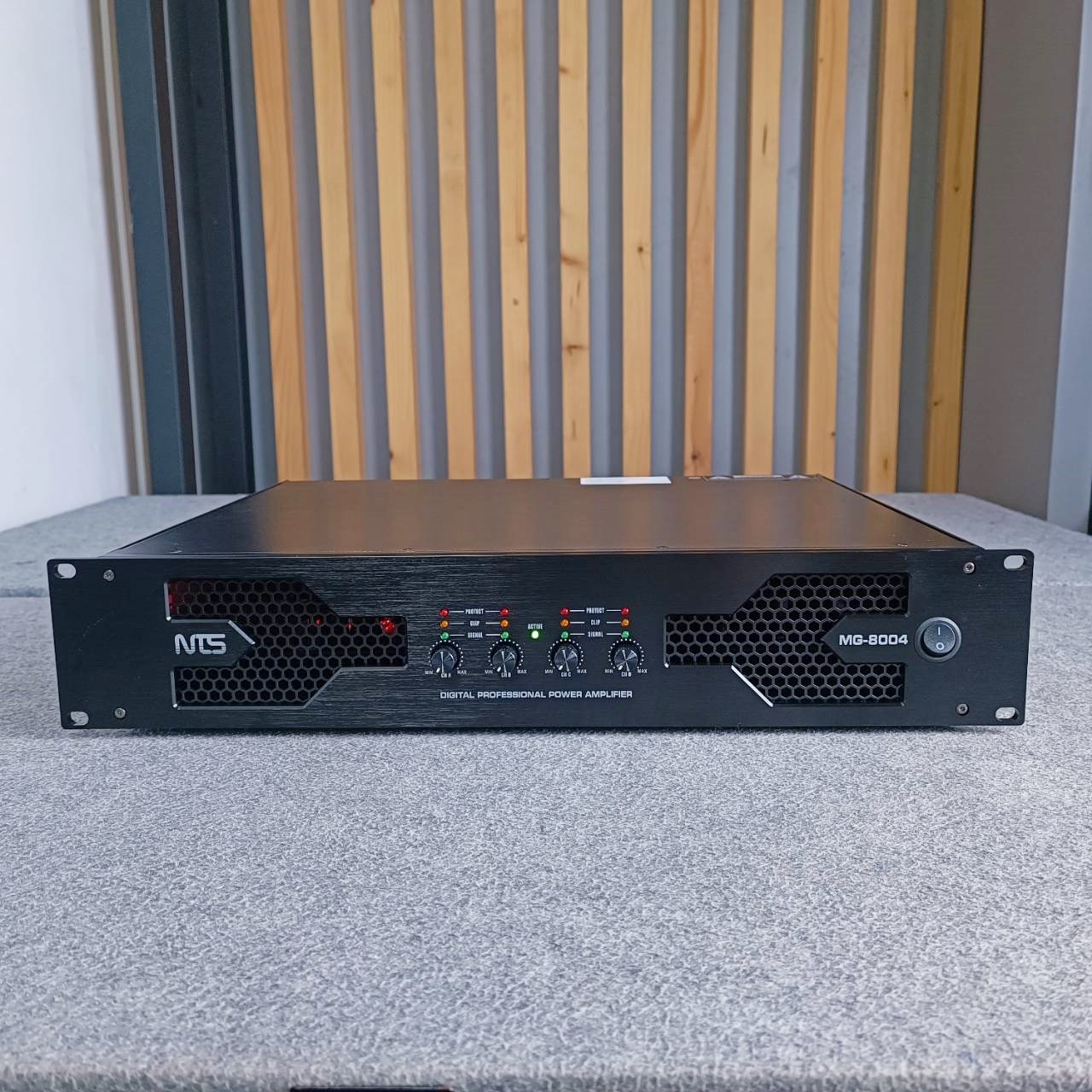 NTS MG-8004 poweramp พาวเวอร์แอมป์ 4แชนแนล สวิตซ์ชิ่ง กำลังขับสูงสุด 1200วัตต์ x 2 ที่ 4 โอห์ม คลาส D ขนาด 2U MG8004 MG 8004 เอไอ-ไพศาล