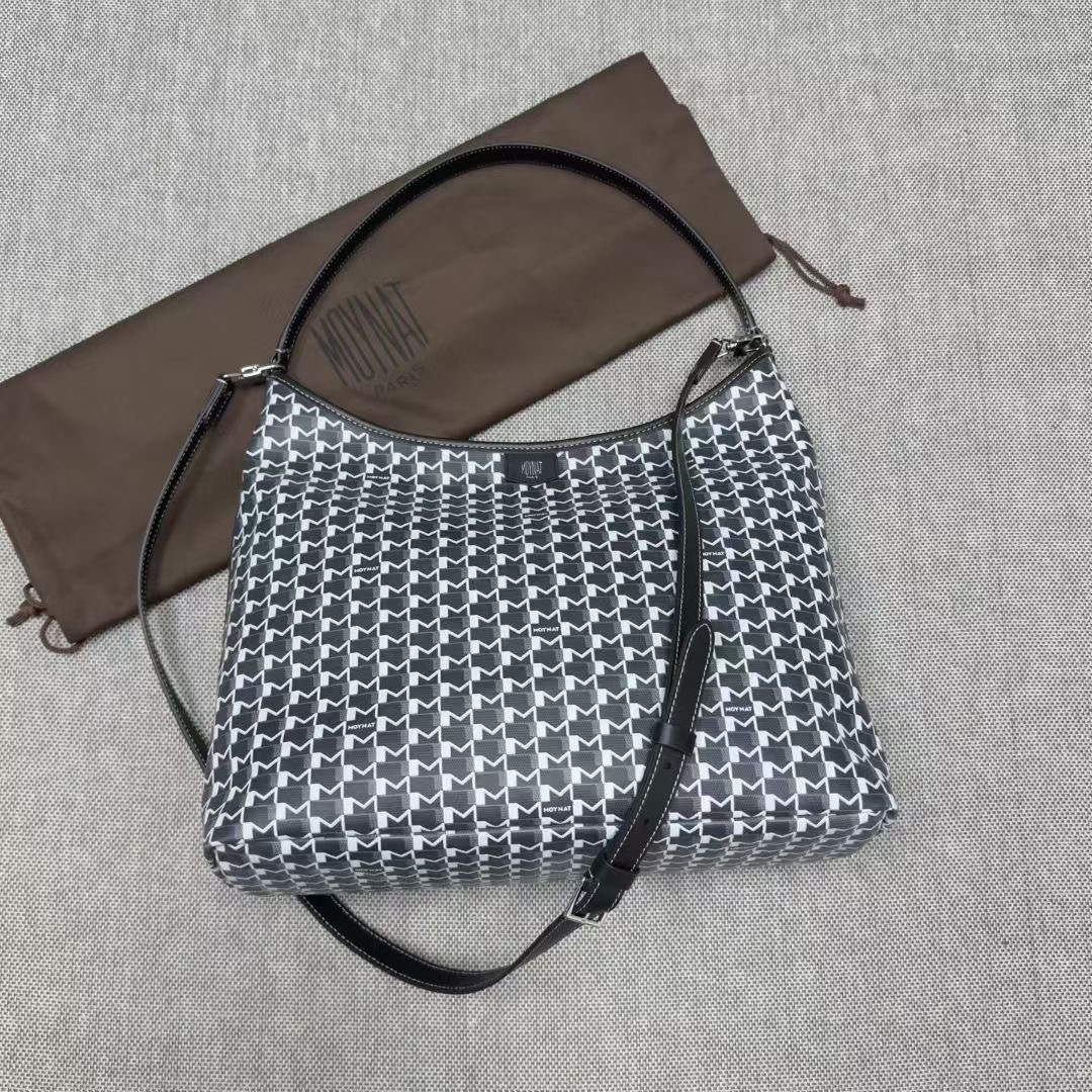 กระเป๋าแคนวาส Moynat Hobo Bag the House’s signature monogram canvas สินค้าใหม่ ของแท้