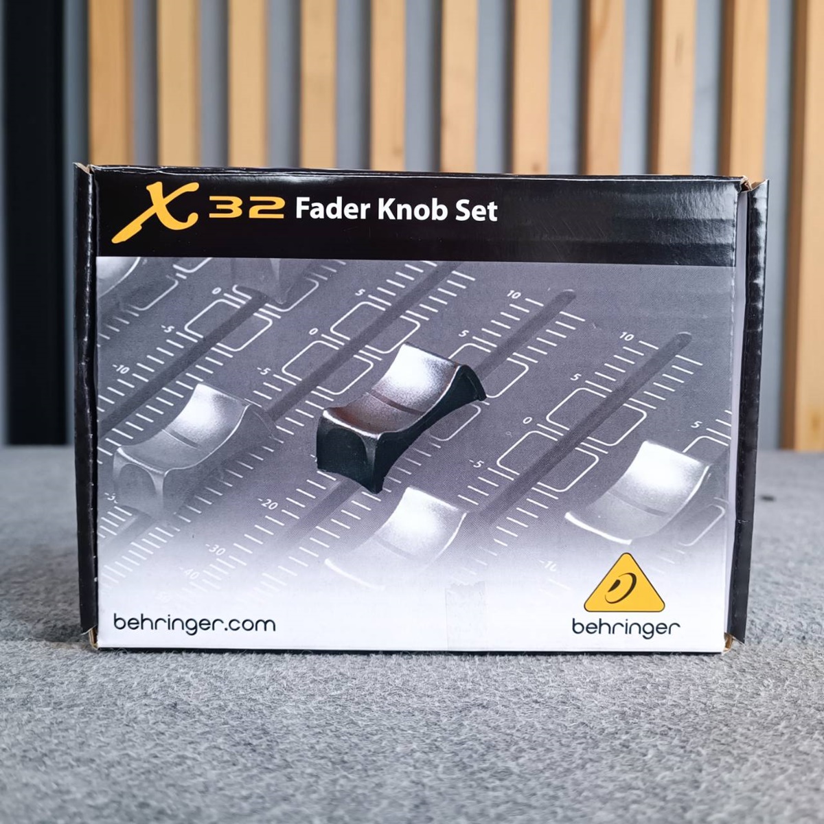 1อัน ฝาครอบสไลด์ X-32 สีเงิน ลูกบิด สไลด์มิกเซอร์ BEHRINGER X32 ของแท้จากโรงงาน เอไอ-ไพศาล +++