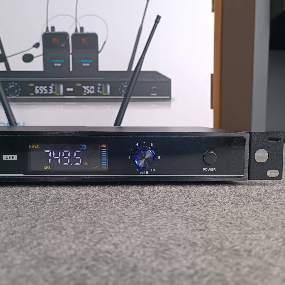 PROEUROTECH CB-580 ไมค์ลอย **คาดคู่** CB 580 CB580 ไมค์ลอยแบบคาดหูคู่ ไมค์โครโฟนไร้สาย เอไอ-ไพศาล