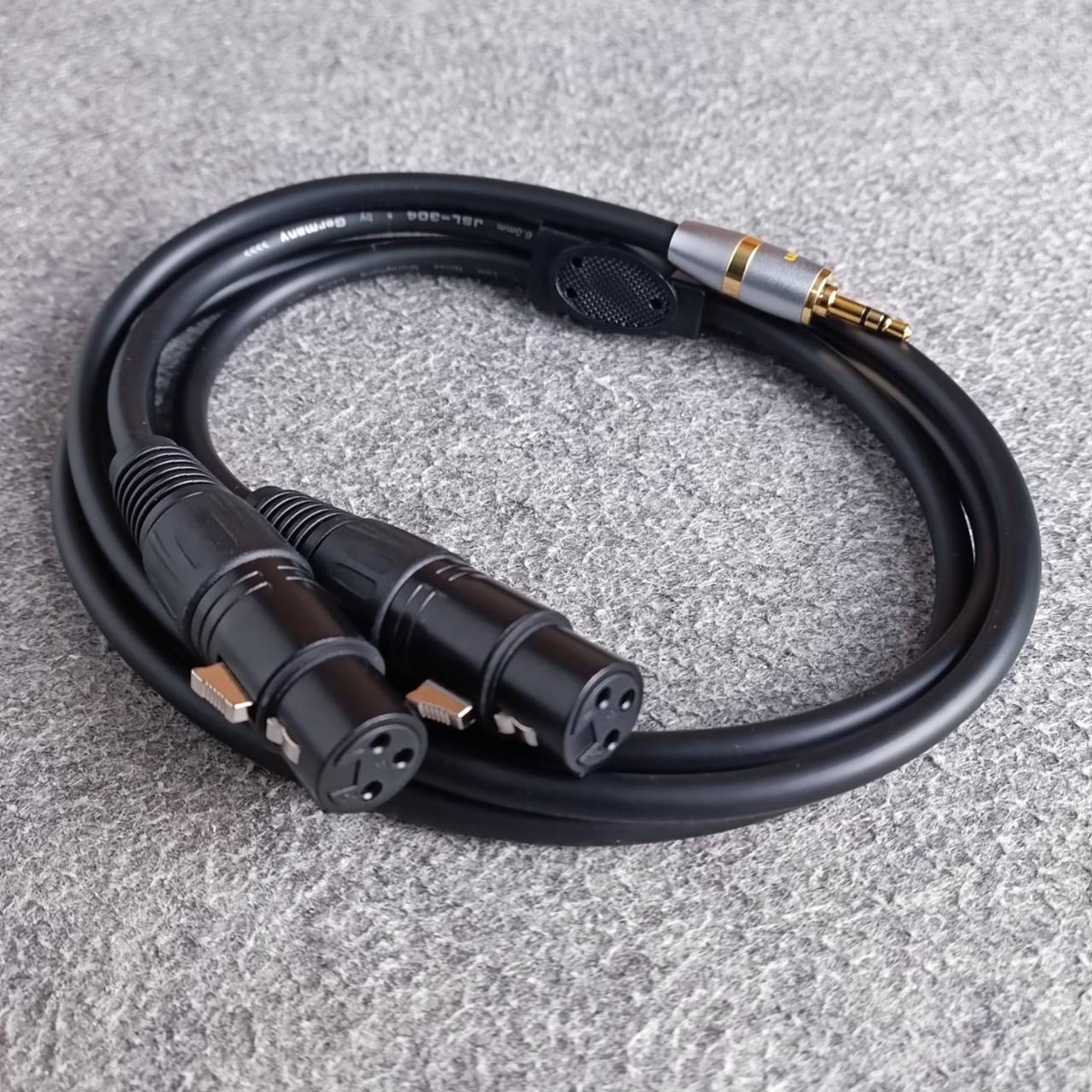 3เมตร DYNACOM J304 สายTR-ST 3.5mmออกXLRเมียx2 สายสัญญาณเสียง สายP.TR-STออกCANNONเมียx2 สายสัญญาณสำเร็จรูป เอไอ-ไพศาล