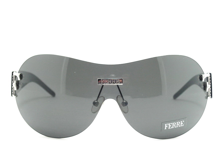 แว่นกันแดด Gianfranco Ferre !!!สวยและเก๋มากมากค่ะ ของแท้100%และถูกสุดๆ ส่งตรงจากUS.ค่ะ