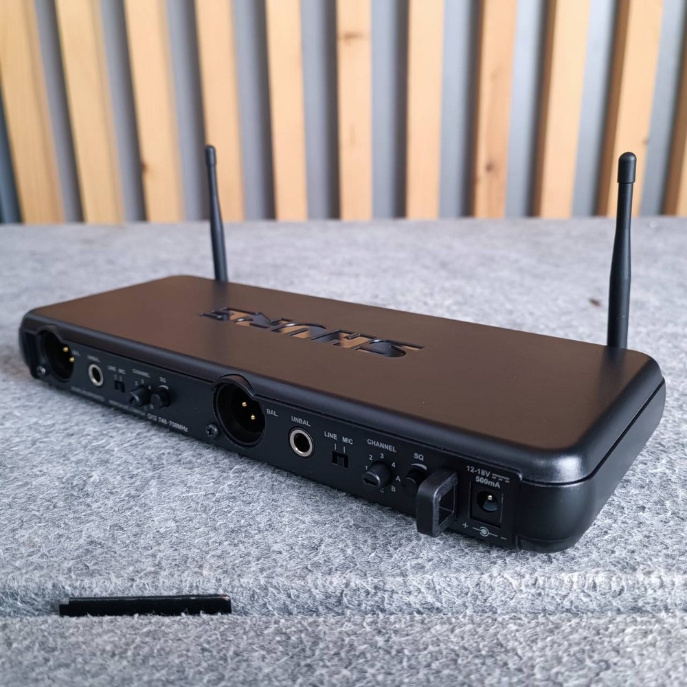 SHURE SVX188A CVL Q12 ไมค์หนีบคู่ SVX188 A CVL Q12 SVX188A/CVL ชุดไมโครโฟนไร้สายแบบหนีบปกเสื้อ ไมค์ลอย ไมค์ เอไอ-ไพศาล +++