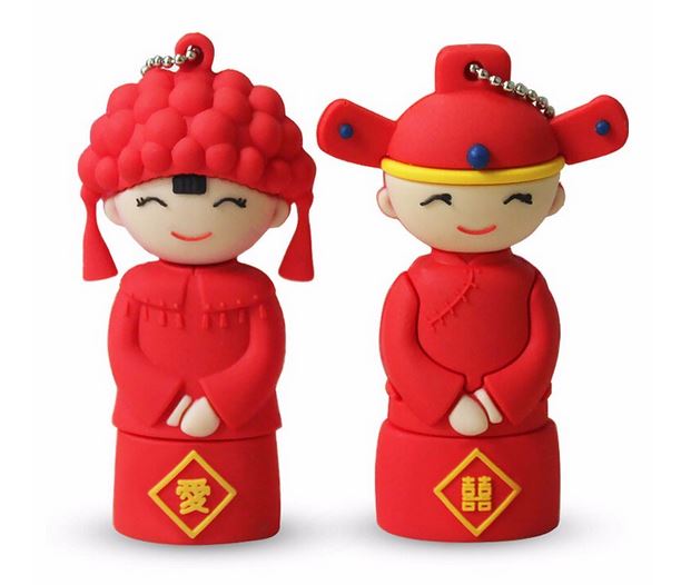 Usb Flash drive รูป คู่แต่งงาน คู่บ่าวสาว ใส่ชุดจีน ของชำร่วยงานแต่งงาน แบบ ประเพณีจีน ใช้งานได้จริง Usb เก็บข้อมูล บ่าวสาว ใส่ชุดแดง 433408